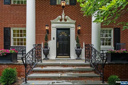 294 Oakwood Rd, Englewood, NJ, 07631-2026 | Card Image