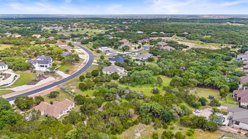2542 Black Bear Dr, New Braunfels, TX, 78132-4189 | Card Image