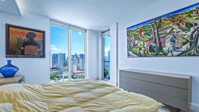 APT-2911 - 185 Sw 7 Th St, Condo with 3 bedrooms, 3 bathrooms and null parking in Miami FL | Image 16