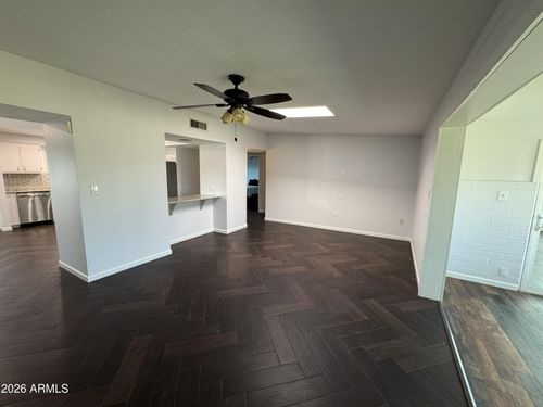 10750 W Peoria Ave, Sun City, AZ, 85351-4062 | Card Image