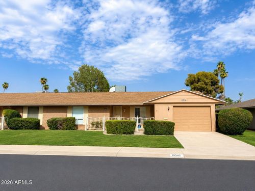 10542 W Tropicana Cir, Sun City, AZ, 85351-2218 | Card Image