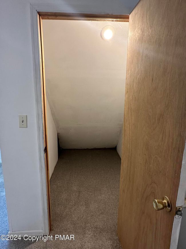 Bdrm #2 closet #1 | Image 11