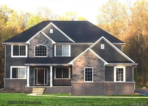 2755 W Wattles Rd, Troy, MI, 48098-4271 | Card Image
