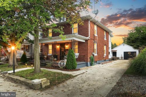 416 S High St, HANOVER, PA, 17331-3919 | Card Image