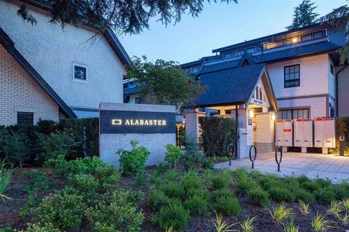 7893 Oak St, Vancouver, BC, V6P0H9 | Card Image