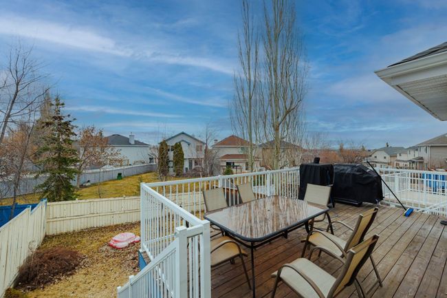 10 Somerglen Crescent Sw, House other with 4 bedrooms, 3 bathrooms and 4 parking in Calgary AB | Image 11