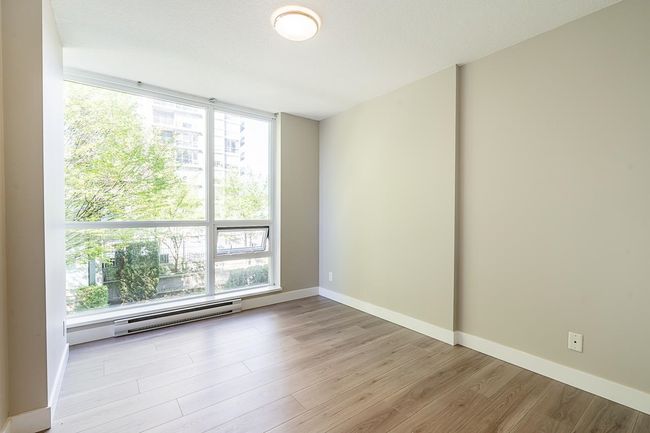 606 - 2978 Glen Drive, Condo with 3 bedrooms, 2 bathrooms and 1 parking in Coquitlam BC | Image 24