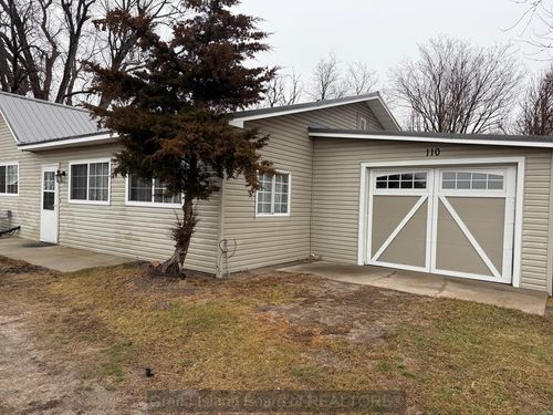 110 Highway 30, Chapman, NE, 68827-2783 | Card Image