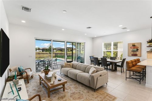 12363 Purple Ficus Way, NAPLES, FL, 34120-4061 | Card Image