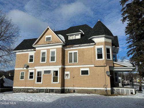 167 Bleecker St, Gloversville, NY, 12078-2068 | Card Image