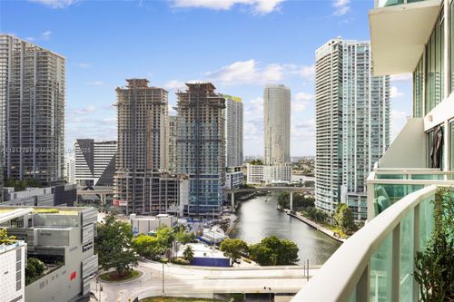 1210-41 Se 5th St, Miami, FL, 33131-2543 | Card Image