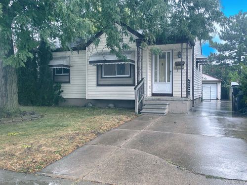 2760 Norman St, Melvindale, MI, 48122-1835 | Card Image