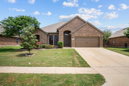 2217 Caroline Dr, Weatherford, TX, 76087-4267 | Card Image