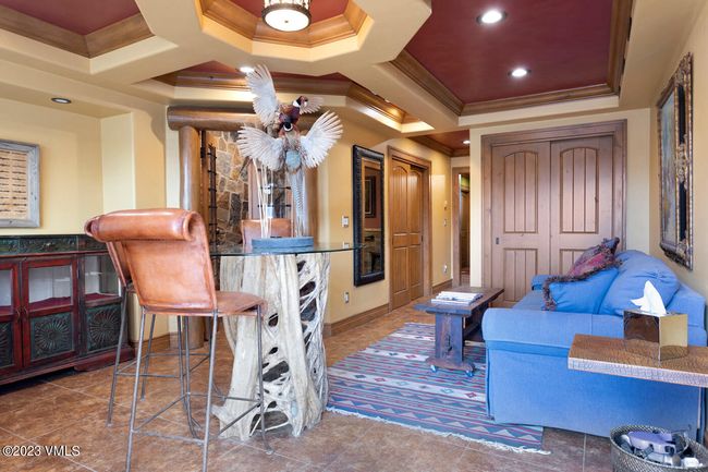 Show Room/Warehouse Entry | Image 9