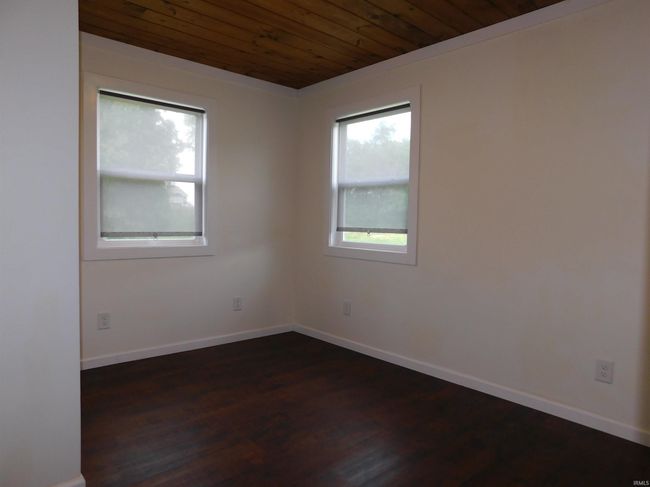 9118 S Don Way, House other with 3 bedrooms, 2 bathrooms and null parking in Claypool IN | Image 20