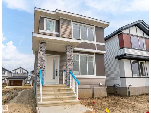 523 Robinson Dr, Leduc, AB, T9E1P8 | Card Image