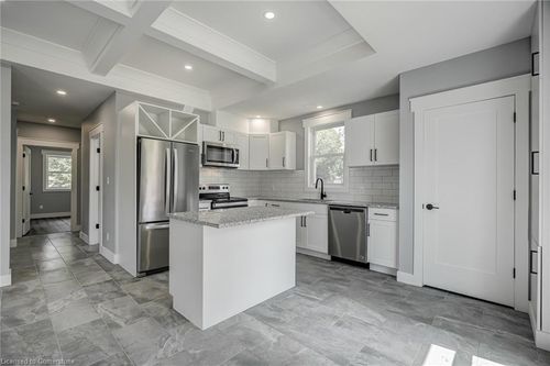 2-264 Millvue St, Cambridge, ON, N3C1T3 | Card Image