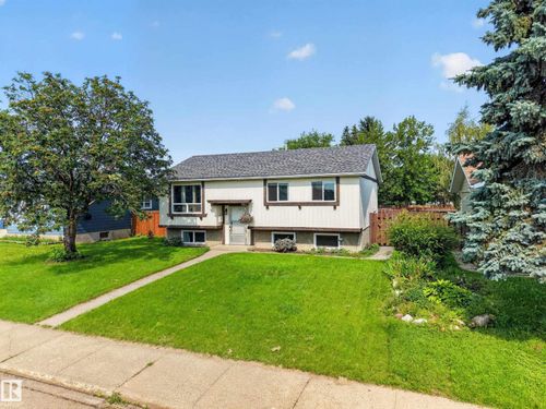 156 Clareview Rd Nw, Edmonton, AB, T5A3Y3 | Card Image