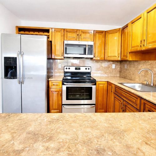 6-25-13271 Sw 17th Ln, Miami, FL, 33175-7650 | Card Image
