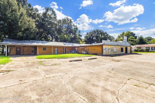 700 N Saint Antoine St, Lafayette, LA, 70501-3410 | Card Image
