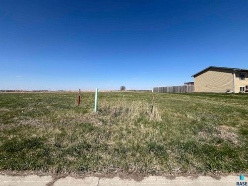 804 Beck St Street, Worthing, SD, 57077 | Card Image