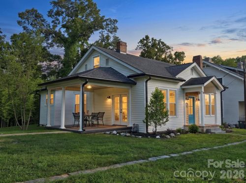 152 W End St, chester, SC, 29706-3805 | Card Image