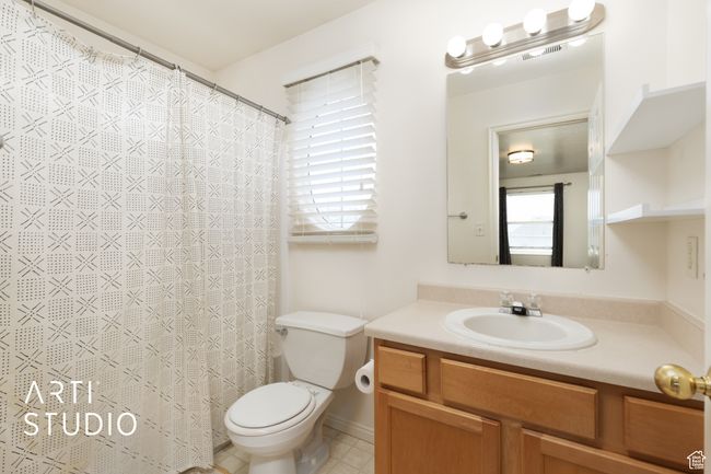 Primary bathroom | Image 12