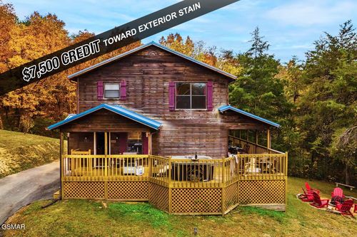 3022 Crestview Ct, Sevierville, TN, 37862-7592 | Card Image