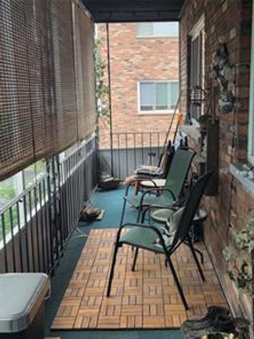apt-84-810 Blooming Grove Tpke, New Windsor, NY, 12553-8109 | Card Image