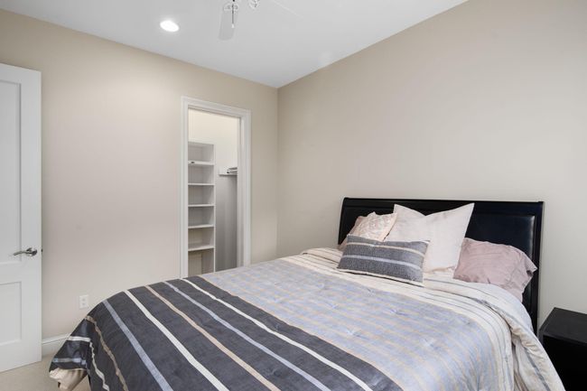 2nd level - 2nd bedroom with walk-in closet | Image 35