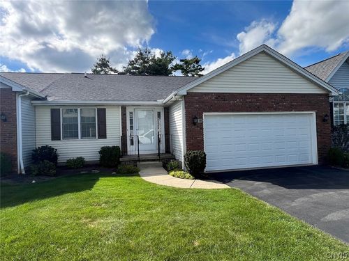 79 Hillcrest Heights, West Seneca, NY, 14224 | Card Image