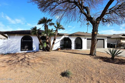 6254 E Winchcomb Dr, Scottsdale, AZ, 85254-3220 | Card Image