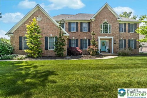 230 Hopewell Dr, ALLENTOWN, PA, 18104-9595 | Card Image