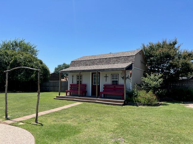 6431 Peak View Ct, House other with 3 bedrooms, 2 bathrooms and null parking in Midlothian TX | Image 27