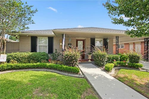3913 Bellview St, Metairie, LA, 70002-4301 | Card Image