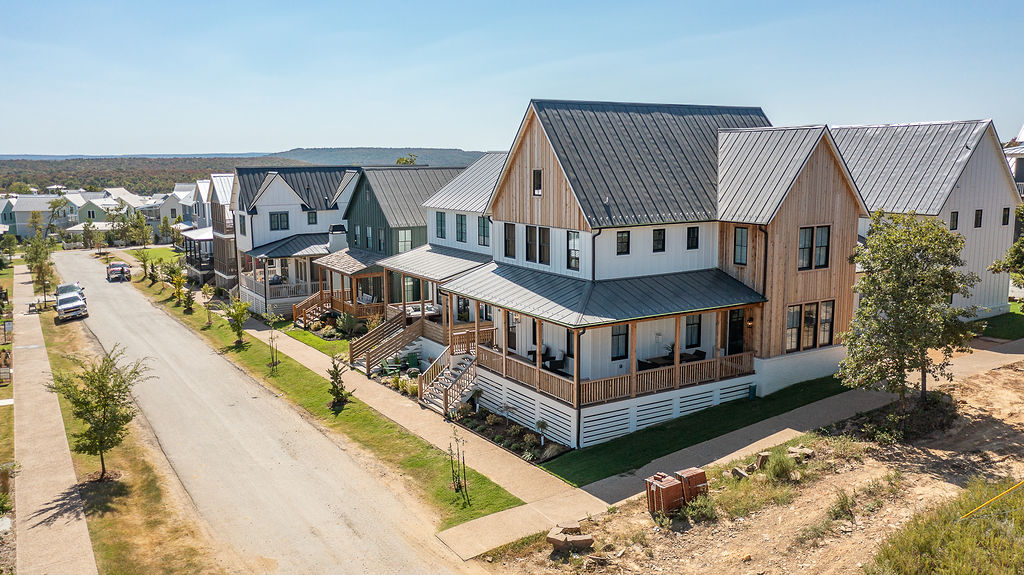 Residential in Carlton Landing 3