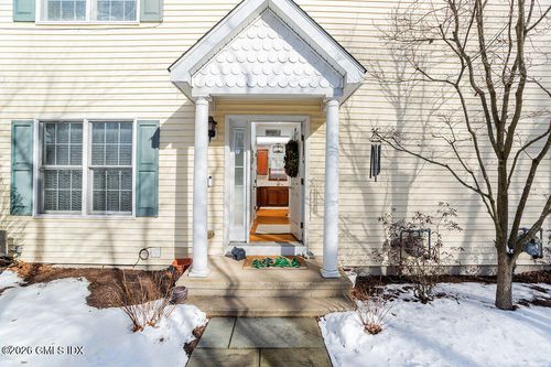 apt-2-179 Highview Ave, Stamford, CT, 06907-1464 | Card Image