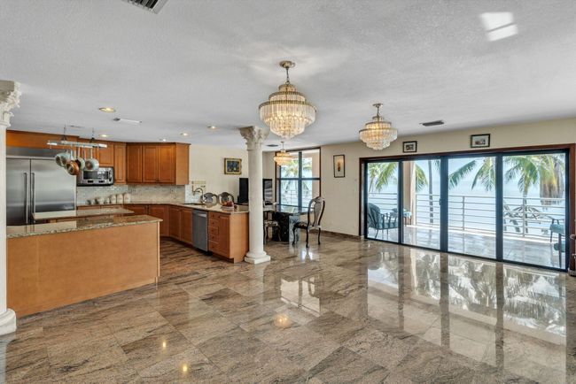 Kitchen | Image 18