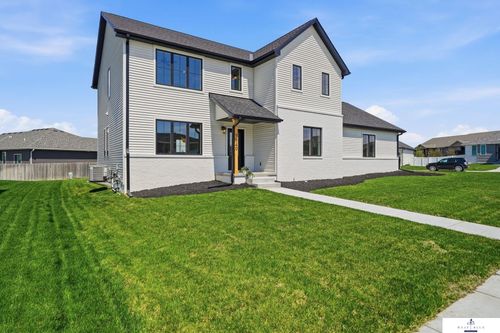 7740 Vera Dr, Lincoln, NE, 68516-2139 | Card Image