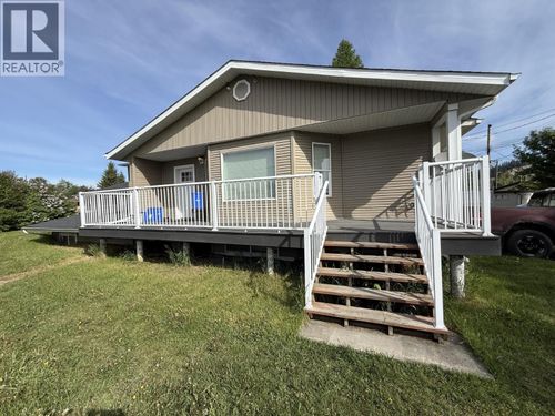450 Tofield St, Prince George, BC, V2M1X8 | Card Image