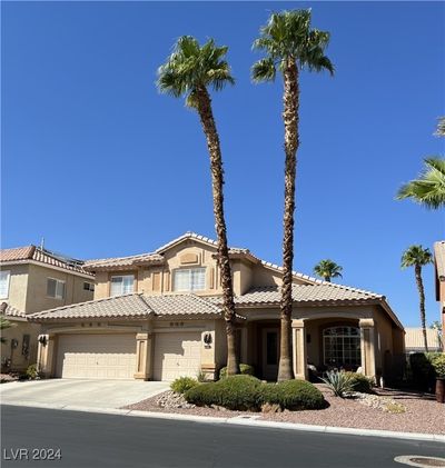 9622 Camino Capistrano Lane, House other with 4 bedrooms, 2 bathrooms and null parking in Las Vegas NV | Image 3