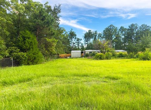 Lot 9/10 Red Bud St, Wewahitchka, FL, 32465 | Card Image