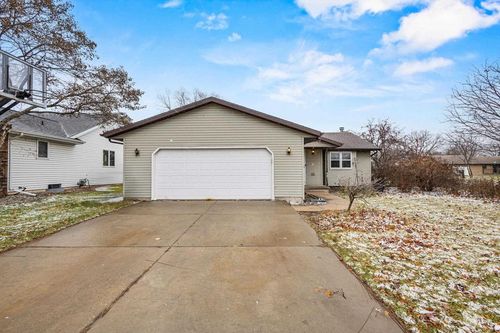 1241 Briarwood Drive, MENASHA, WI, 54952 | Card Image