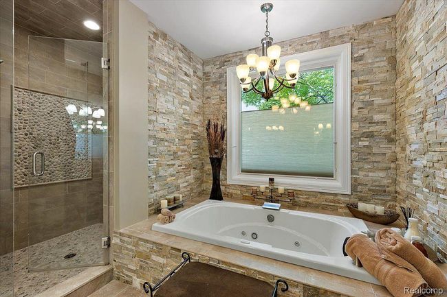 1330 Oxford Rd, House other with 8 bedrooms, 8 bathrooms and null parking in Bloomfield Hills MI | Image 36