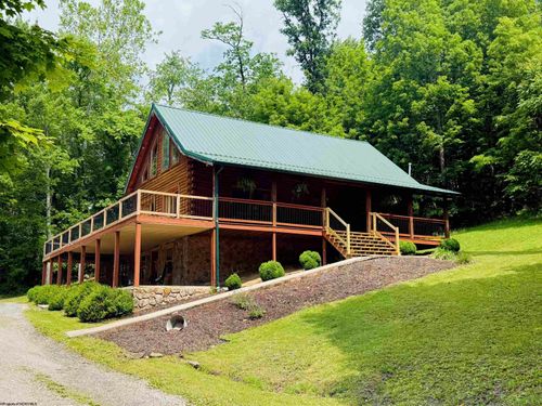 267 Kendall Dr, Grafton, WV, 26354-8572 | Card Image