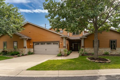 700 Panorama Cir Nw, Rochester, MN, 55901-5303 | Card Image