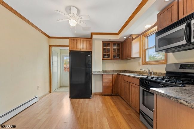 400 Main St, House other with 4 bedrooms, 1 bathrooms and null parking in Middlesex NJ | Image 13