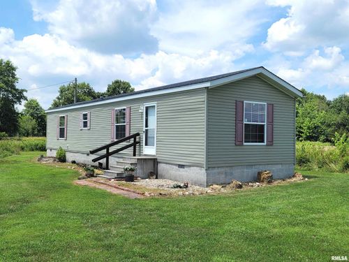 9105 Burkett Rd, Iuka, IL, 62849 | Card Image