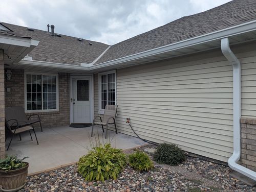 9186 Larkspur Glade, Maple Grove, MN, 55311-4446 | Card Image