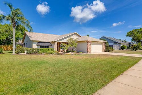 2542 Kingdom Ave, Melbourne, FL, 32934-7584 | Card Image